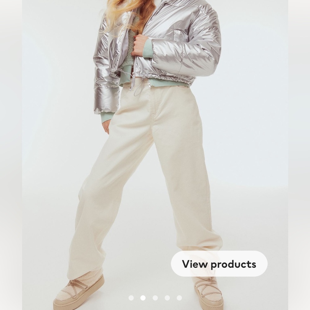 100% Cotton H&M Size 14 Cream
Corduroy Trousers